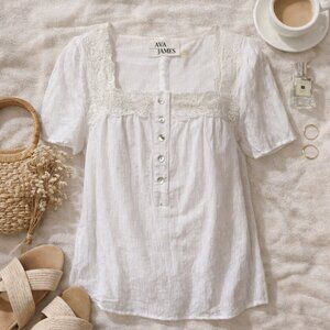 🧡 Ava James Lace Trim Blouse | Size M | White Boho Cottagecore Top